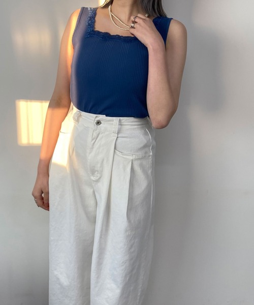 179/WG（イチナナキュウダブルジー）の「タックワイドパンツ／綿ツイル（その他パンツ・レディース・サックスブルー/ブラック/オフホワイト・MEDIUM）」の21枚目の写真