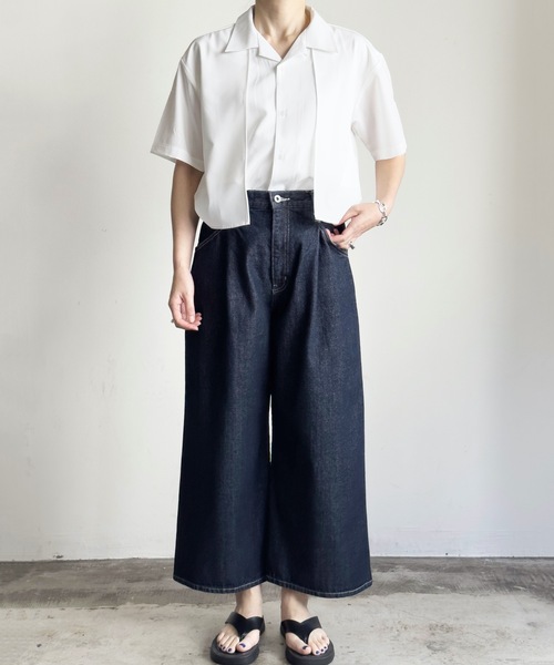 COMMON WARE(コモンウェアー)の「COMMONWARE:ポリエステルストレッチ フラシ トレンチ オープンカラー シャツS/S(シャツ/ブラウス・レディース・ホワイト/グレー/ブラック・L/XL/M)」の5枚目の写真