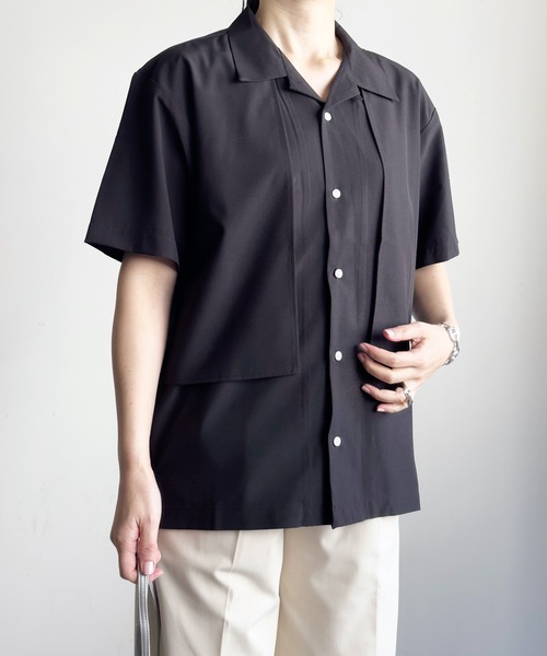 COMMON WARE(コモンウェアー)の「COMMONWARE:ポリエステルストレッチ フラシ トレンチ オープンカラー シャツS/S(シャツ/ブラウス・レディース・ホワイト/グレー/ブラック・L/XL/M)」の9枚目の写真