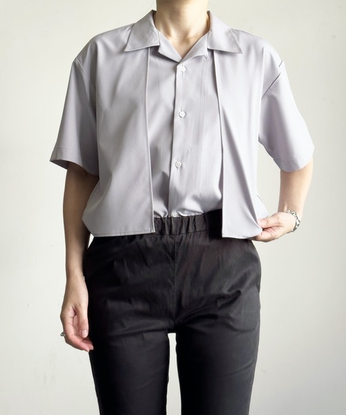 COMMON WARE(コモンウェアー)の「COMMONWARE:ポリエステルストレッチ フラシ トレンチ オープンカラー シャツS/S(シャツ/ブラウス・レディース・ホワイト/グレー/ブラック・L/XL/M)」の14枚目の写真