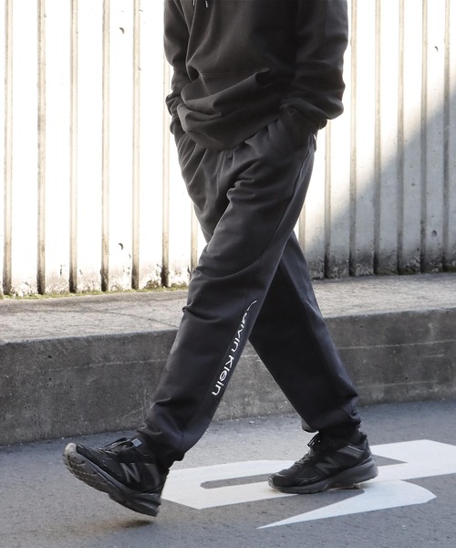 Calvin Klein（カルバン・クライン）の「Calvin Klein/カルバンクライン STANDARD LG TRRYJGGR ジョガーパンツ スウェットパンツ（スウェットパンツ・メンズ・ブラック/グレー・M/S/L）」の13枚目の写真