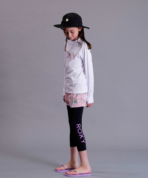 ROXY（ロキシー）の「ROXY/ロキシー MINI MERMAID LOGO L/S 海 川 山 ラッシュガード TLY231107（ラッシュガード・キッズ・ホワイト×ピンク/ピンク/ブラック×ホワイト・130cm/140cm/150cm）」の7枚目の写真
