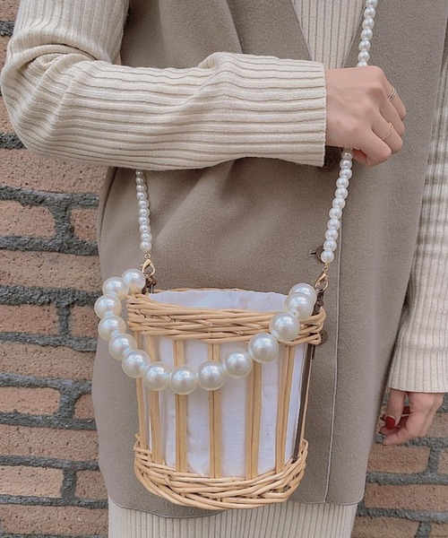 TONE SELECT GOODS（トーンセレクトグッズ）の「Liaa/パール かごバッグ（かごバッグ・レディース・その他1/その他2・FREE）」の2枚目の写真