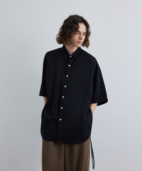 JUNRED（ジュンレッド）の「スリットコードハーフスリーブシャツ（シャツ/ブラウス・メンズ・ミント/ホワイト/ブラック・S/M/L）」の6枚目の写真