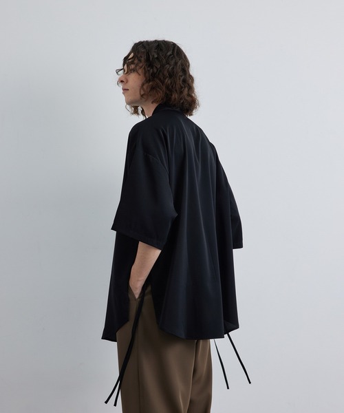 JUNRED（ジュンレッド）の「スリットコードハーフスリーブシャツ（シャツ/ブラウス・メンズ・ミント/ホワイト/ブラック・S/M/L）」の7枚目の写真