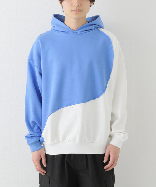 Oriens JOURNAL STANDARD(オリエンス ジャーナルスタンダード)の「カラーブロックフーディ/COLOR BLOCK HOODIE(パーカー・メンズ・ライトブルー/ブラック/レッド・MEDIUM/LARGE)」の17枚目の写真