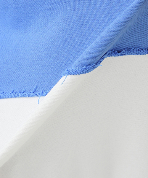 Oriens JOURNAL STANDARD(オリエンス ジャーナルスタンダード)の「カラーブロックフーディ/COLOR BLOCK HOODIE(パーカー・メンズ・ライトブルー/ブラック/レッド・MEDIUM/LARGE)」の9枚目の写真