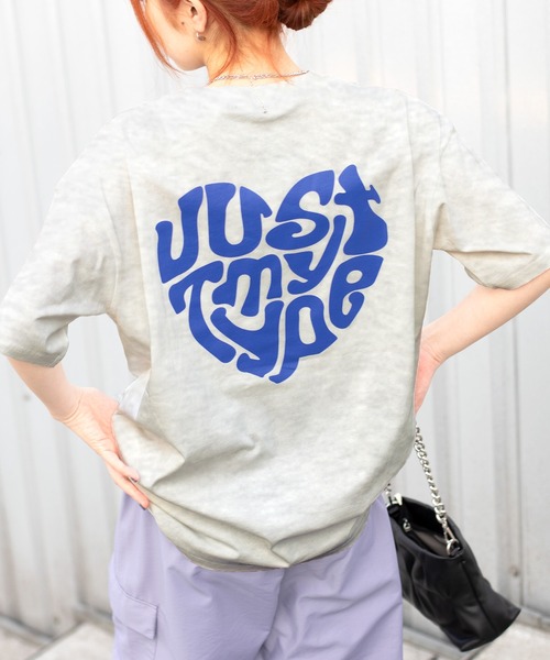 SpRay(スプレイ)の「ハートロゴTシャツ(Tシャツ/カットソー・レディース・ライトブルー/ホワイト×レッド/チャコールグレー/オートミール/ブルー系その他・FREE)」の4枚目の写真