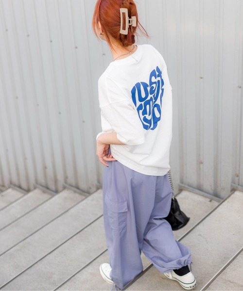 SpRay(スプレイ)の「ハートロゴTシャツ(Tシャツ/カットソー・レディース・ライトブルー/ホワイト×レッド/チャコールグレー/オートミール/ブルー系その他・FREE)」の12枚目の写真