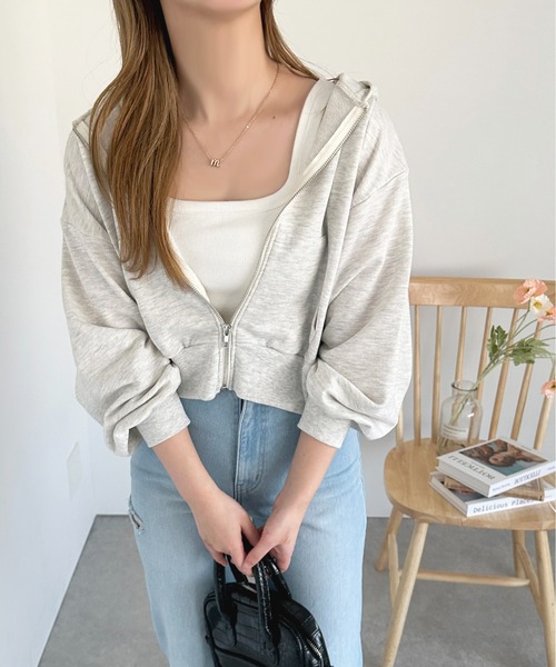 apres jour（アプレジュール）の「袖ボリュームジップパーカー【ZOZOTOWN限定アイテム】（パーカー・レディース・オフホワイト/ライトピンク/ナチュラル・フリー/X-LARGE）」の13枚目の写真