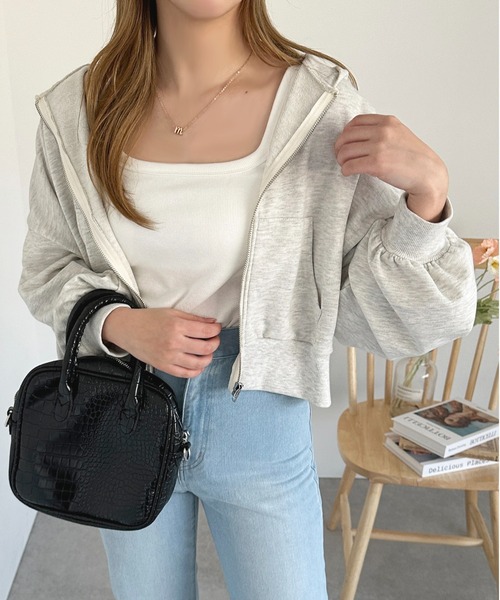 apres jour（アプレジュール）の「袖ボリュームジップパーカー【ZOZOTOWN限定アイテム】（パーカー・レディース・オフホワイト/ライトピンク/ナチュラル・フリー/X-LARGE）」の15枚目の写真