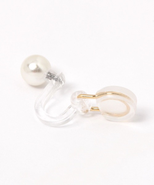 LEPSIM（レプシィム）の「2Pハートノンホールイヤリング　904587（イヤリング・レディース・ゴールド/シルバー・ONE SIZE）」の6枚目の写真