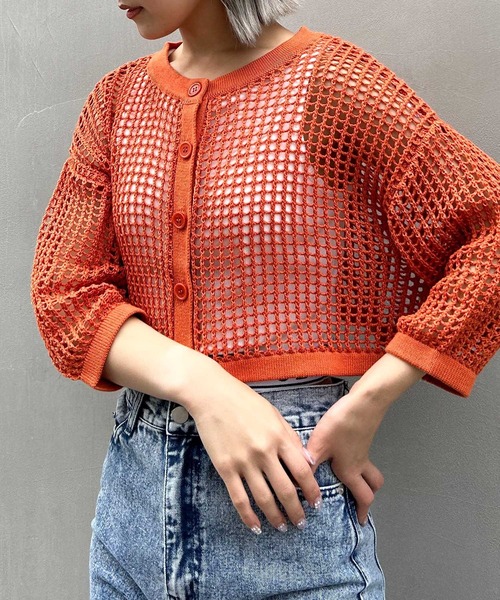 INGNI（イング）の「2WAYショート丈メッシュ柄ニットカーディガン（カーディガン/ボレロ・レディース・ブラック/オフホワイト/オレンジ/ロイヤルブルー・M）」の6枚目の写真