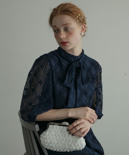 BONLECILL noir(ボンルシールノワール)の「【BONLECILL noir】パール&ビジュー フラワーヘッドドレス(その他ヘアアクセサリー・レディース・ゴールド/シルバー・FREE)」の16枚目の写真