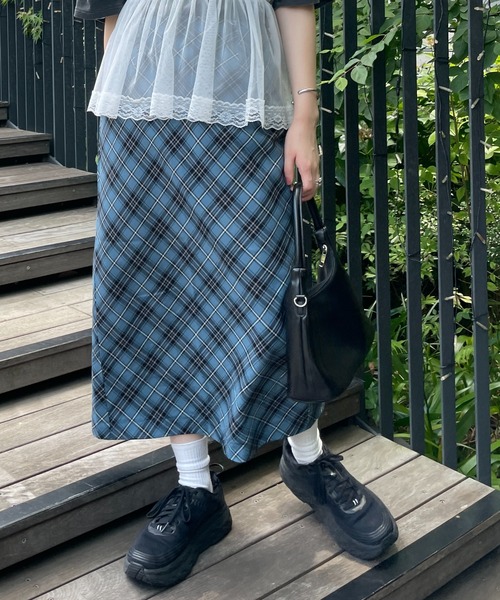 WEGO(ウィゴー)の「WEGO/ハーフムーンチェーンショルダー(ショルダーバッグ・レディース・シルバー/オレンジ/ブラック・FREE)」の13枚目の写真