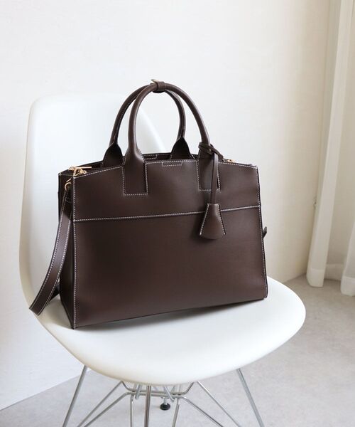 MAJESTIC LEGON(マジェスティックレゴン)の「A4スクエアトートバッグ(トートバッグ・レディース・アイボリー/ブラック/ブラウン・FREE)」の10枚目の写真