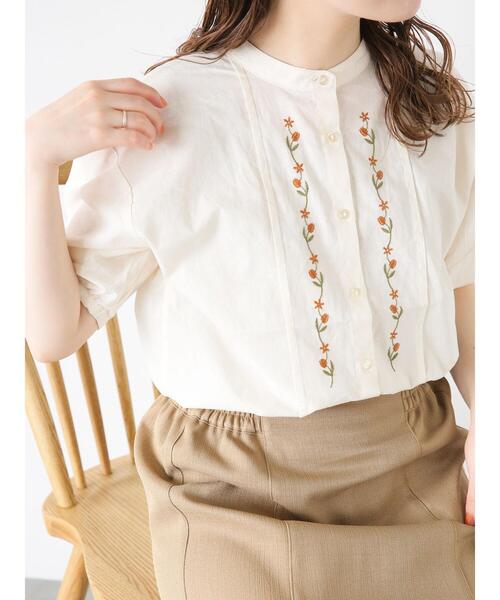 ehka sopo（エヘカソポ）の「◎バンドカラー刺繍ブラウス（シャツ/ブラウス・レディース・グリーン/ブラウン/オフホワイト/キナリ・F）」の10枚目の写真