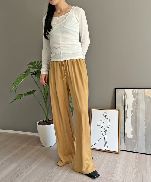 Jewelobe(ジュエローブ)の「セミシアータンクトップ&ロングスリーブトップスセットアップ(Tシャツ/カットソー・レディース・ホワイト/ブラック/カーキ・FREE)」の17枚目の写真