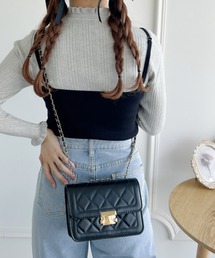 キルティングチェーンショルダーバッグ