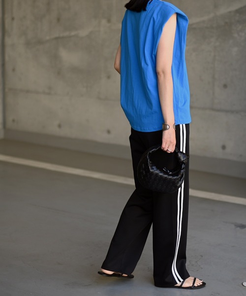 Marient(マリエント)の「ショルダーパッドTEE/Tシャツ(Tシャツ/カットソー・レディース・ブルー/ホワイト/グリーン・FREE)」の5枚目の写真