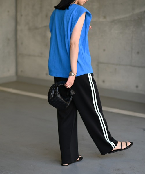 Marient(マリエント)の「ショルダーパッドTEE/Tシャツ(Tシャツ/カットソー・レディース・ブルー/ホワイト/グリーン・FREE)」の6枚目の写真