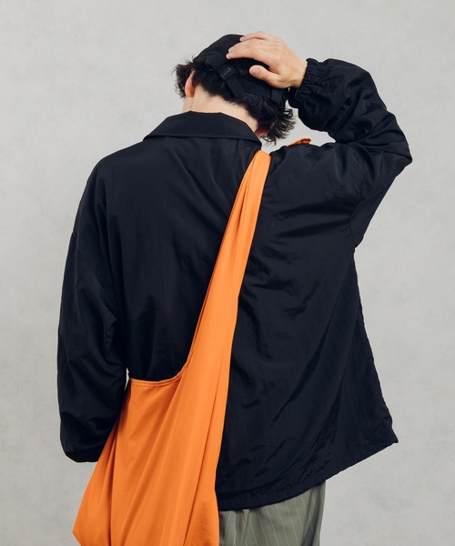 MUHET（ミュエータ）の「コーチジャケット（その他アウター・レディース・ライトブラウン/ブルー/ブラック・X-LARGE/MEDIUM）」の19枚目の写真