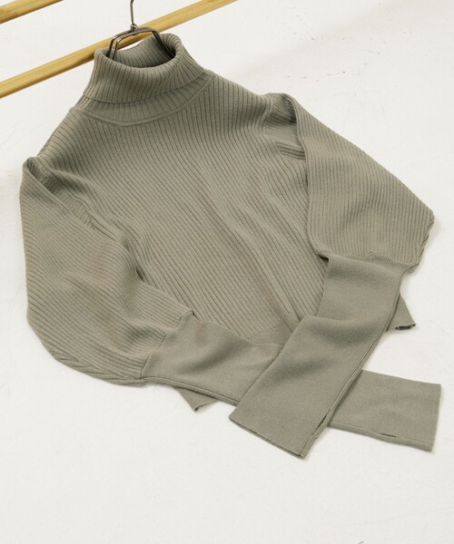 FREAK'S STORE（フリークスストア）の「限定展開　パフスリーブ ハイネック ニット（ニット/セーター・レディース・ベージュ/ブラック/オフホワイト/グリーン/その他13・ﾌﾘ-）」の6枚目の写真