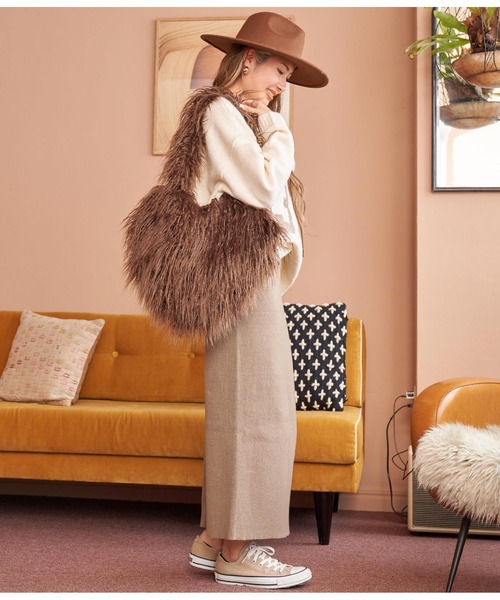 anap mimpi（アナップミンピ）の「シャギーファー ハート ショルダーバッグ（ショルダーバッグ・レディース・ブラウン/ベージュ・FREE）」の10枚目の写真