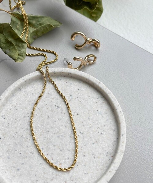 fredy emue(フレディエミュ)の「ステンレススクリューチェーンネックレス ロング(ネックレス・レディース・シルバー/ゴールド・FREE)」の6枚目の写真