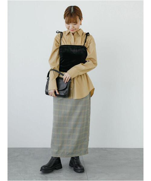 Lugnoncure（ルノンキュール）の「ドロストレギュラーシャツ（シャツ/ブラウス・レディース・ベージュ/オフホワイト/ネイビー・F）」の6枚目の写真