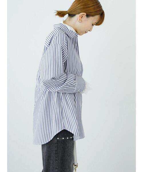 Lugnoncure（ルノンキュール）の「ドロストレギュラーシャツ（シャツ/ブラウス・レディース・ベージュ/オフホワイト/ネイビー・F）」の11枚目の写真