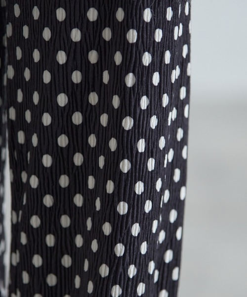 each（イーチ）の「【あったか素材】セルフカットドット柄リラックスパンツ（その他パンツ・レディース・ブラック/アイボリー・FREE）」の10枚目の写真