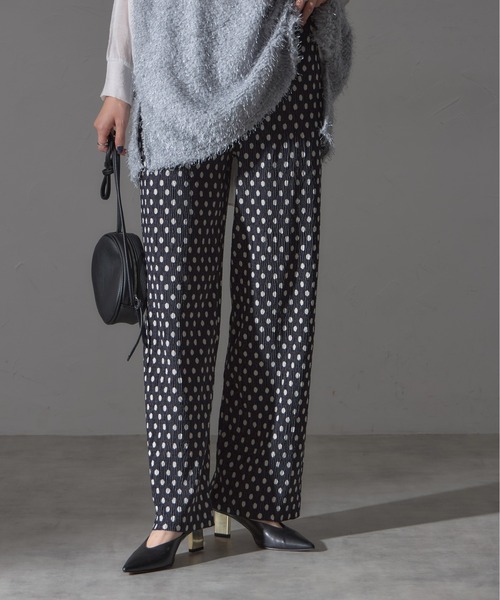 each（イーチ）の「【あったか素材】セルフカットドット柄リラックスパンツ（その他パンツ・レディース・ブラック/アイボリー・FREE）」の22枚目の写真