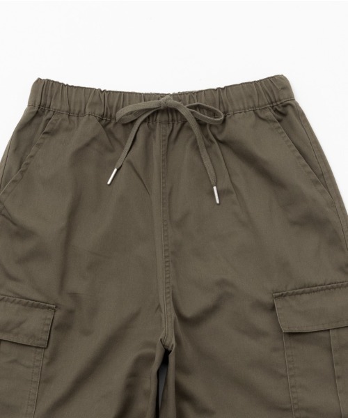 NAVY（ネイビー）の「NAVY 6ポケット カーゴパンツ（カーゴパンツ・レディース・カーキ/ライトインディゴブルー/ブラック・M/L）」の12枚目の写真