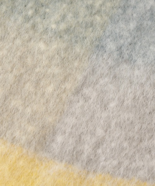 Chico（チコ）の「ブロックチェックカラーストール（マフラー・レディース・チャコールグレー/アイボリー/ピンク・FREE）」の22枚目の写真