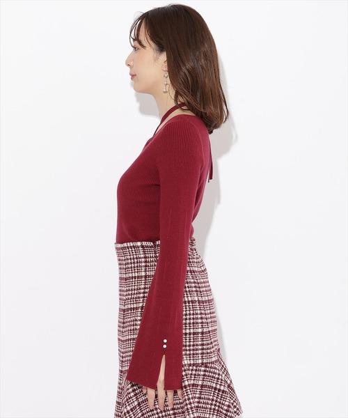 WILLSELECTION（ウィルセレクション）の「ハートネックフレアスリーブプルオーバー（ニット/セーター・レディース・ボルドー/ブラック/オフホワイト・MEDIUM）」の11枚目の写真