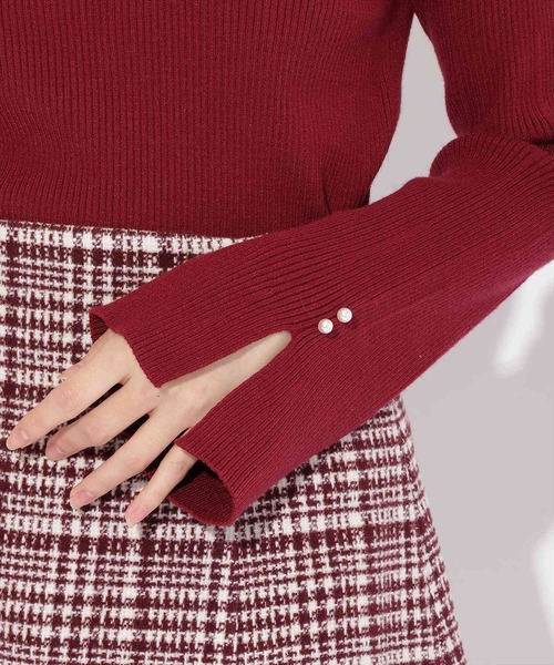 WILLSELECTION（ウィルセレクション）の「ハートネックフレアスリーブプルオーバー（ニット/セーター・レディース・ボルドー/ブラック/オフホワイト・MEDIUM）」の14枚目の写真