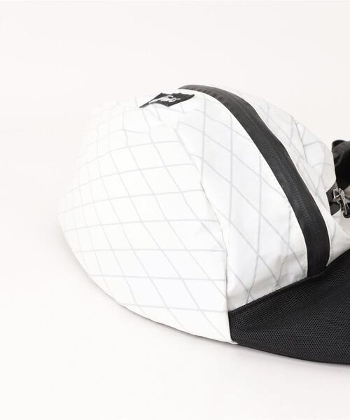 LOWRYS FARM（ローリーズファーム）の「WILDTHINGSウエストバッグ　944326（ボディバッグ/ウエストポーチ・メンズ・ホワイト/ベージュ・FREE）」の5枚目の写真