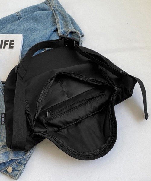 Miniministore（ミニミニストア）の「ホーボーバッグ 三日月型ショルダーバッグ（ショルダーバッグ・レディース・レッド/オフホワイト/ブラック/ベージュ/アイボリー・FREE）」の14枚目の写真