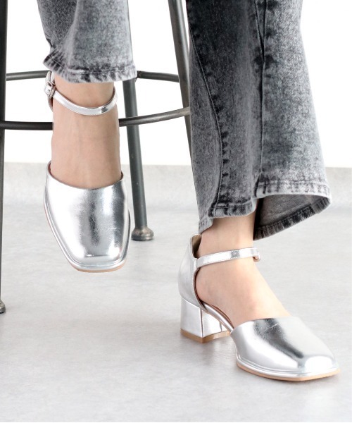 cepo（セポ）の「《新色追加》ストラップセパレートパンプス（パンプス・レディース・ブラック/シルバー/ゴールド/ブラウン/アイボリー・M/L）」の9枚目の写真