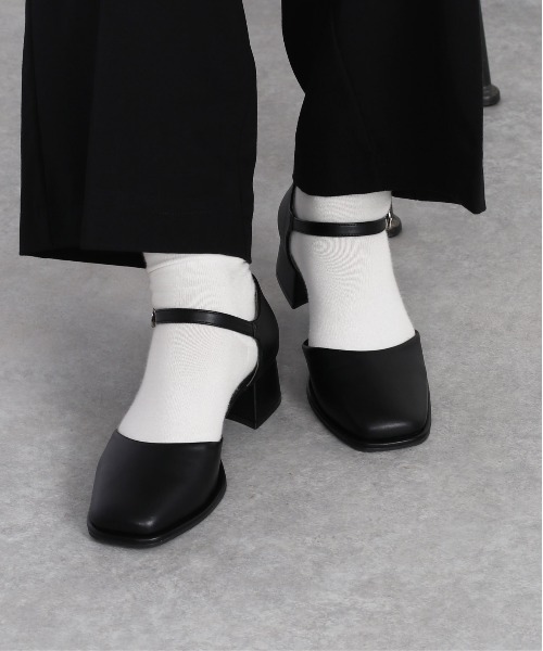 cepo（セポ）の「《新色追加》ストラップセパレートパンプス（パンプス・レディース・ブラック/シルバー/ゴールド/ブラウン/アイボリー・M/L）」の6枚目の写真