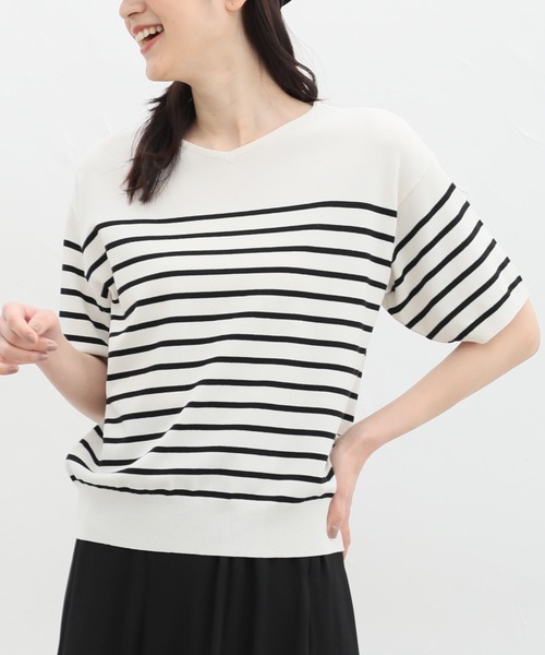 Honeys（ハニーズ）の「Ｖネックニット（ニット/セーター・レディース・ブルー/ブラック/ピンク/ホワイト×ブラック/アイボリー・LL/L/M）」の3枚目の写真