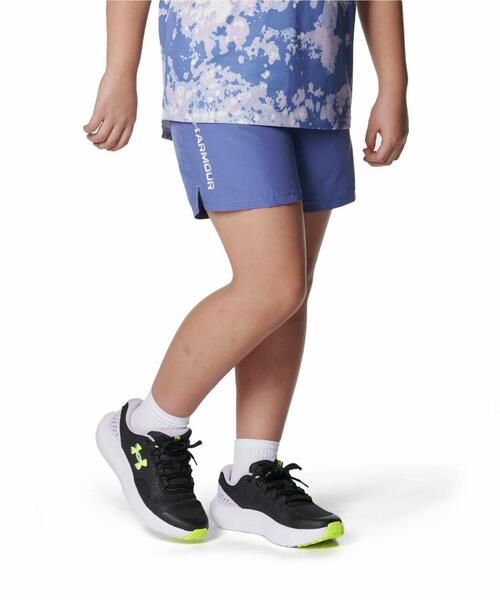 UNDER ARMOUR（アンダーアーマー）の「UAサージ4 AC（ランニング/KIDS）（スニーカー・キッズ・ブラック・20.0cm/21.5cm/22.0cm/18.0cm/21.0cm/17.0cm/19.0cm/20.5cm/19.5cm）」の6枚目の写真