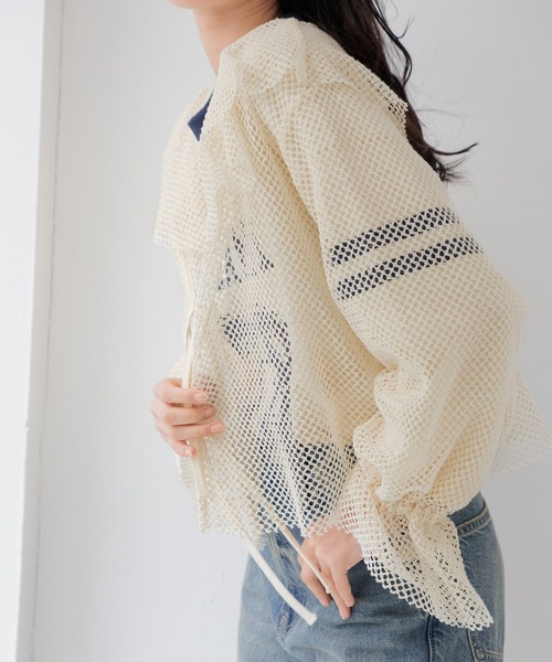 LOWRYS FARM(ローリーズファーム)の「メッシュリボンブラウスLS 110375(シャツ/ブラウス・レディース・ブルー/オレンジ/アイボリー/ブラック・FREE)」の11枚目の写真