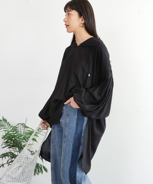 Bou Jeloud（ブージュルード）の「クールタッチレーヨンボリュームスリーブチュニック（チュニック・レディース・ベージュ/パープル/ブラック・38）」の13枚目の写真