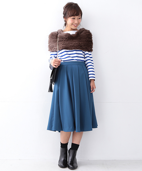 Ray BEAMS（レイビームス）の「Ray BEAMS / ミモレ丈 タックフレアー スカート（スカート・レディース・カーキ/ピンク/ブルー系その他・0/1）」の16枚目の写真