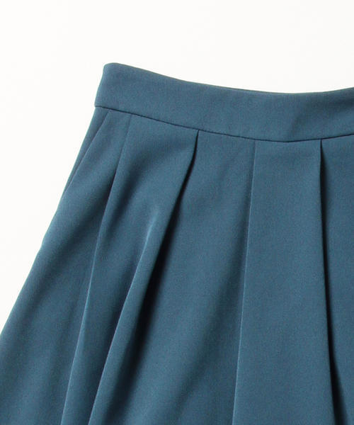 Ray BEAMS（レイビームス）の「Ray BEAMS / ミモレ丈 タックフレアー スカート（スカート・レディース・カーキ/ピンク/ブルー系その他・0/1）」の6枚目の写真