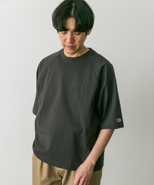 Champion（チャンピオン）の「『別注』Champion×DOORS　RAGLAN USA T-Shirts（Tシャツ/カットソー・メンズ・ブラック/グレー/ブルー/ホワイト・MEDIUM/LARGE/X-LARGE）」の21枚目の写真