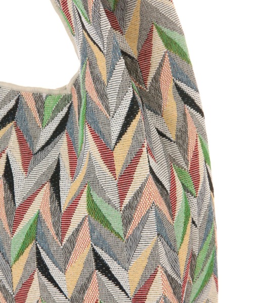 LEPSIM（レプシィム）の「ジャガードマルシェバッグ　110682（ハンドバッグ・レディース・ブラック系その他/ホワイト系その他・ONE SIZE）」の3枚目の写真