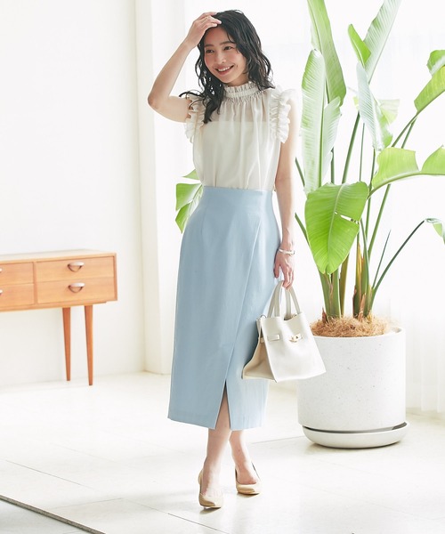 La boutique BonBon ♡ フリルブラウス　ネイビー La boutique BonBon（ラブティックボンボン）の「シャーリング